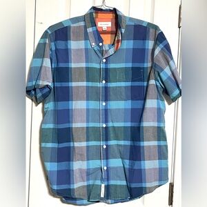 Men's Blue Plaid Button-Down Shirt